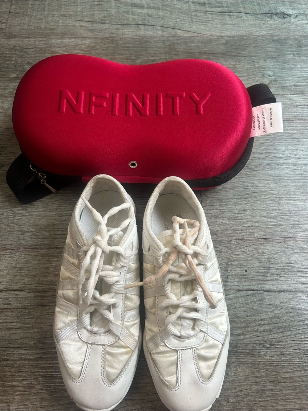 NFINITY Evolution White Cheer Shoes with Red NFINITY Case Size 5